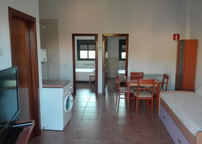 Lägenhet Del Somontano Salas Bajas